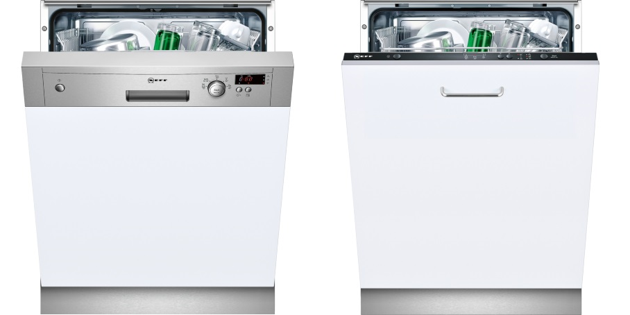 links: teilintegrierte Geschirrspülmaschine, rechts: vollintegrierte Geschirrspülmaschine
